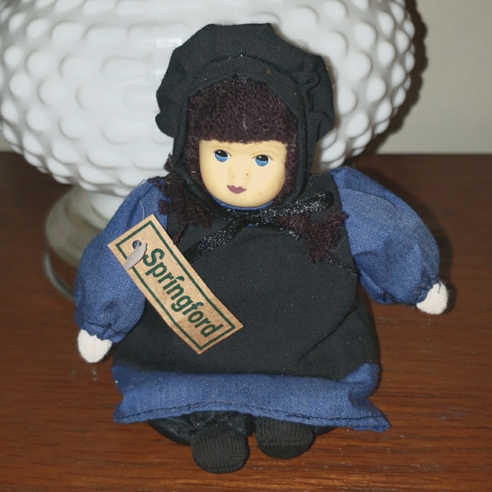 Collectable Amish Doll